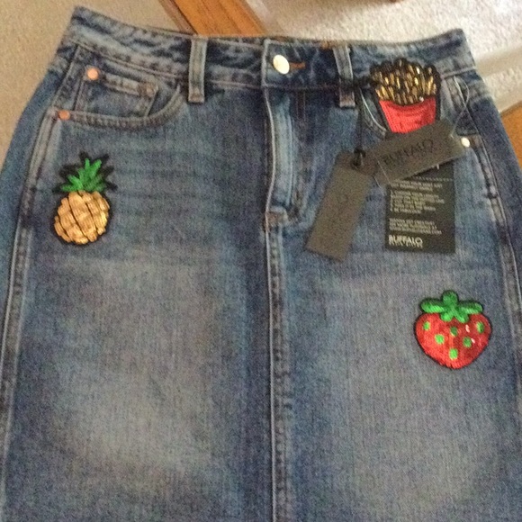 David Bitton Skirt NWT - Picture 3 of 6